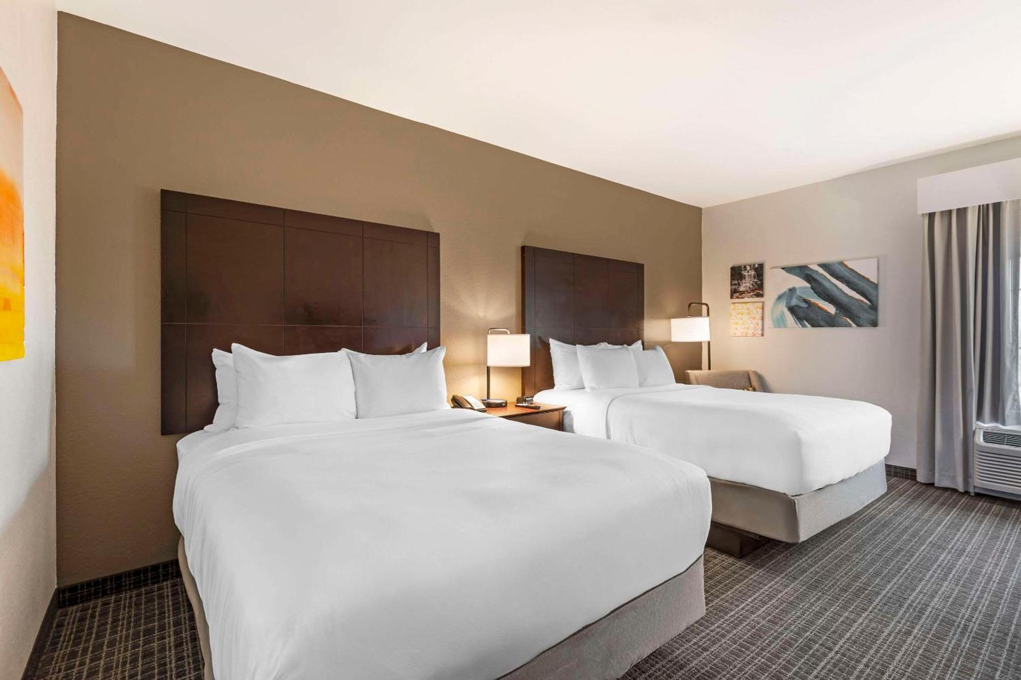 Comfort Inn & Suites Verona At Turning Stone Resort Casino Exteriér fotografie