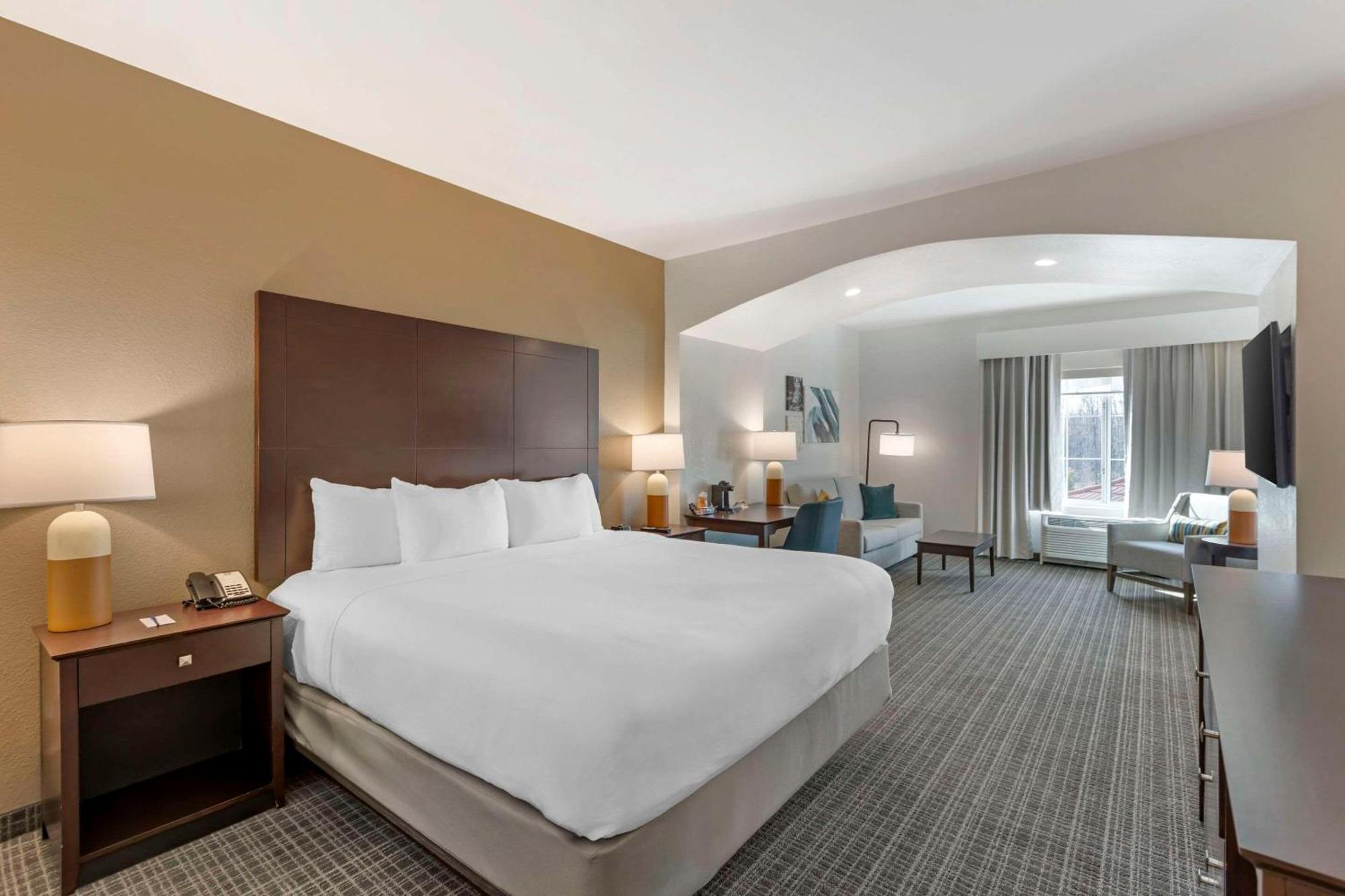 Comfort Inn & Suites Verona At Turning Stone Resort Casino Exteriér fotografie