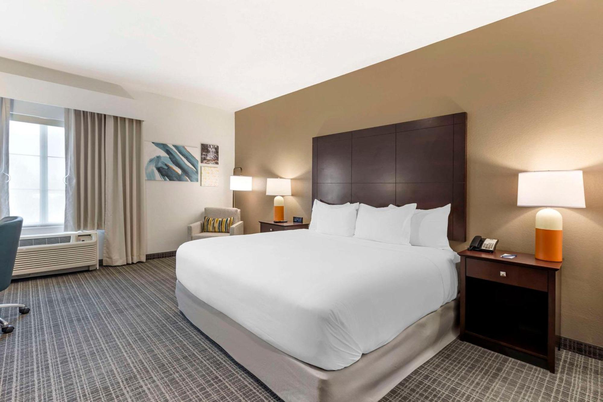 Comfort Inn & Suites Verona At Turning Stone Resort Casino Exteriér fotografie