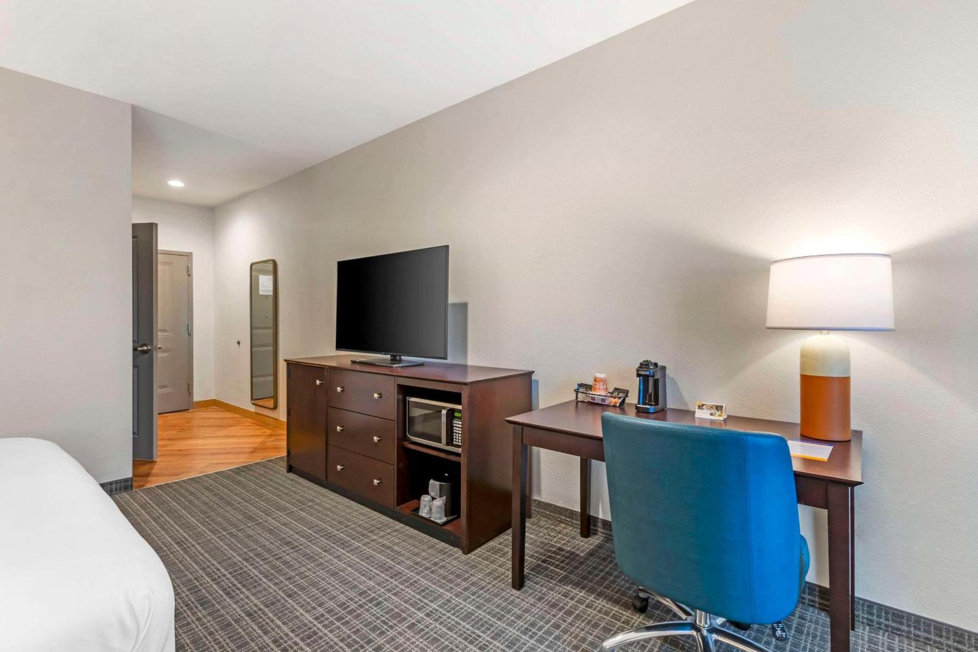 Comfort Inn & Suites Verona At Turning Stone Resort Casino Exteriér fotografie